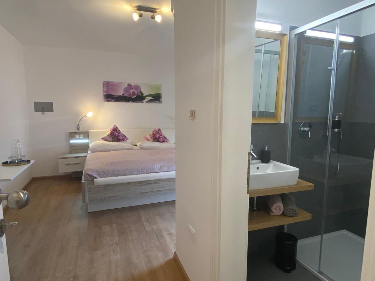 Hotel Garni Vinea Montis Termeno Εξωτερικό φωτογραφία