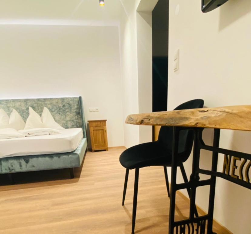 Hotel Garni Vinea Montis Termeno Εξωτερικό φωτογραφία