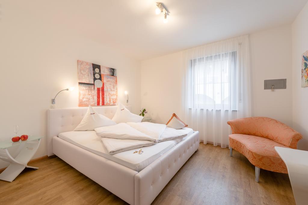 Hotel Garni Vinea Montis Termeno Εξωτερικό φωτογραφία